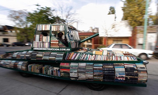 Argentine book tank