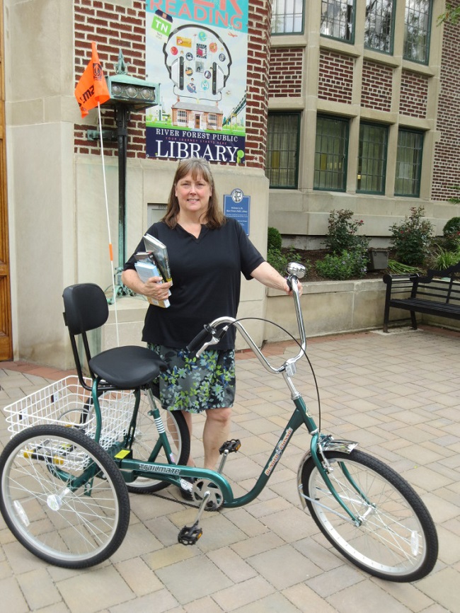 館員騎自行車將書送到您府上